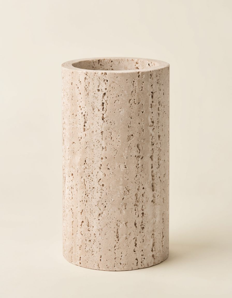 Vela Vase